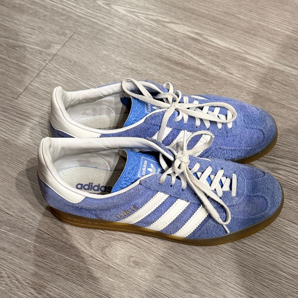 Adidas Suede Gazelle Blue and White Trainers, 9.5